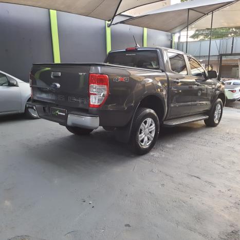 FORD Ranger 3.2 20V XLT 4X4 CABINE DUPLA TURBO DIESEL AUTOMTICO, Foto 8