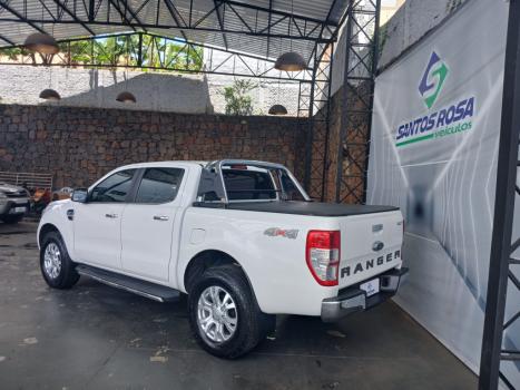 FORD Ranger 3.2 20V XLT 4X4 CABINE DUPLA TURBO DIESEL AUTOM�TICO, Foto 15