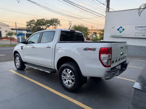 FORD Ranger 3.2 20V XLT 4X4 CABINE DUPLA TURBO DIESEL AUTOM�TICO, Foto 9