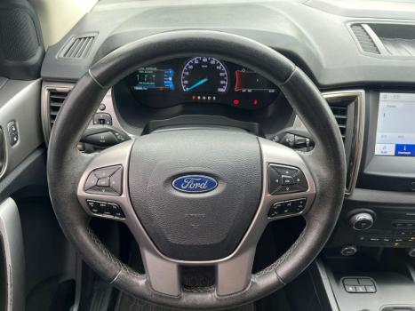 FORD Ranger 3.2 20V XLT 4X4 CABINE DUPLA TURBO DIESEL, Foto 10