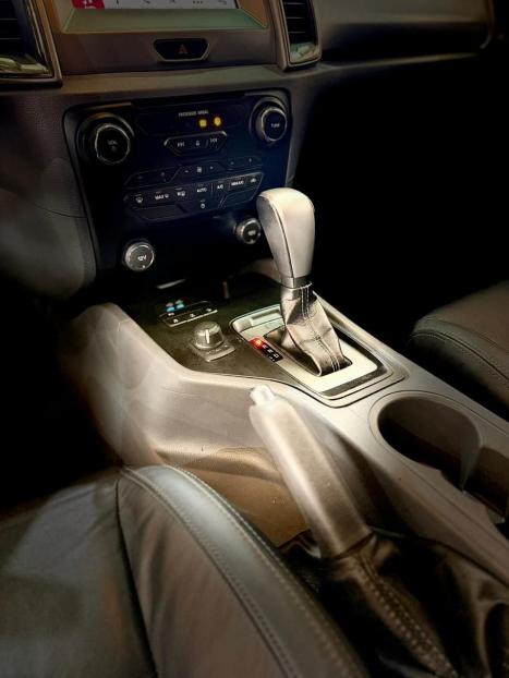 FORD Ranger 3.2 20V CABINE DUPLA 4X4 LIMITED TURBO DIESEL AUTOM�TICO, Foto 9