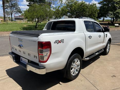 FORD Ranger 3.2 20V CABINE DUPLA 4X4 LIMITED TURBO DIESEL AUTOM�TICO, Foto 4