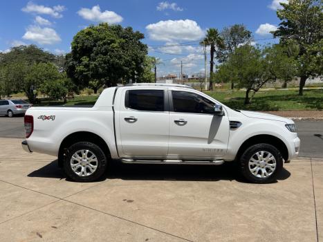 FORD Ranger 3.2 20V CABINE DUPLA 4X4 LIMITED TURBO DIESEL AUTOM�TICO, Foto 7