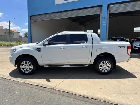 FORD Ranger 3.2 20V CABINE DUPLA 4X4 LIMITED TURBO DIESEL AUTOM�TICO, Foto 8