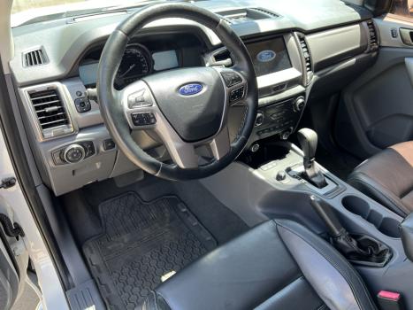 FORD Ranger 3.2 20V CABINE DUPLA 4X4 LIMITED TURBO DIESEL AUTOM�TICO, Foto 10