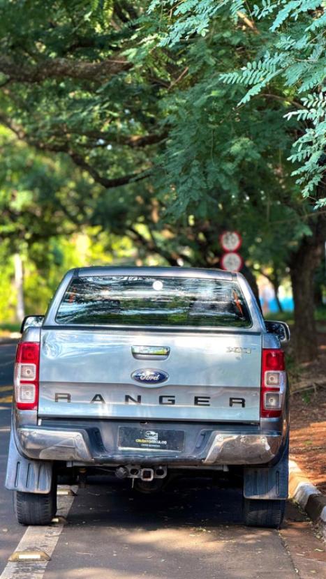 FORD Ranger 3.2 20V XLT 4X4 CABINE DUPLA TURBO DIESEL, Foto 4