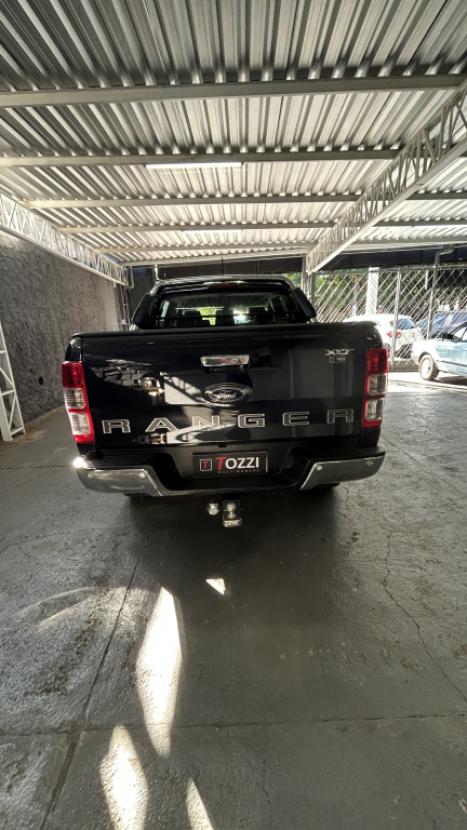FORD Ranger 3.2 20V XLT 4X4 CABINE DUPLA TURBO DIESEL, Foto 2