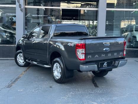 FORD Ranger 3.2 20V XLT 4X4 CABINE DUPLA TURBO DIESEL AUTOM�TICO, Foto 5