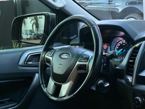 FORD Ranger 3.2 20V XLT 4X4 CABINE DUPLA TURBO DIESEL AUTOM�TICO, Foto 9