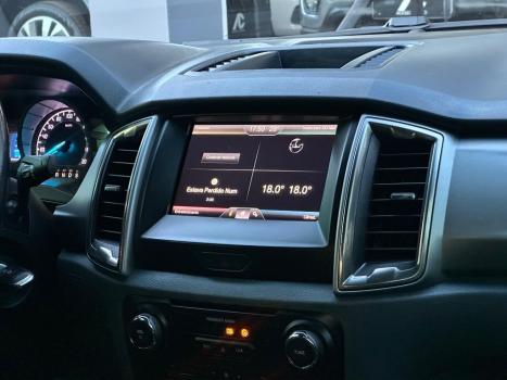 FORD Ranger 3.2 20V XLT 4X4 CABINE DUPLA TURBO DIESEL AUTOM�TICO, Foto 10