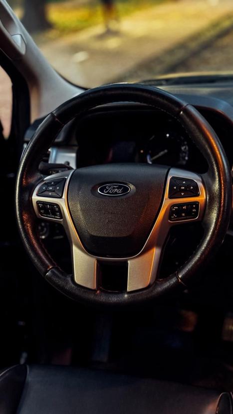 FORD Ranger 3.2 20V CABINE DUPLA 4X4 LIMITED TURBO DIESEL AUTOM�TICO, Foto 8
