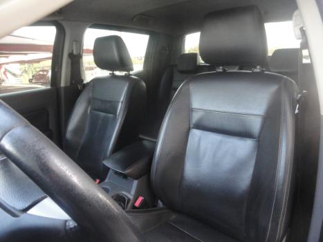 FORD Ranger 3.2 20V CABINE DUPLA 4X4 LIMITED TURBO DIESEL AUTOM�TICO, Foto 16