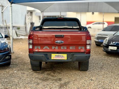 FORD Ranger 3.2 20V CABINE DUPLA 4X4 STORM TURBO DIESEL AUTOM�TICO, Foto 6