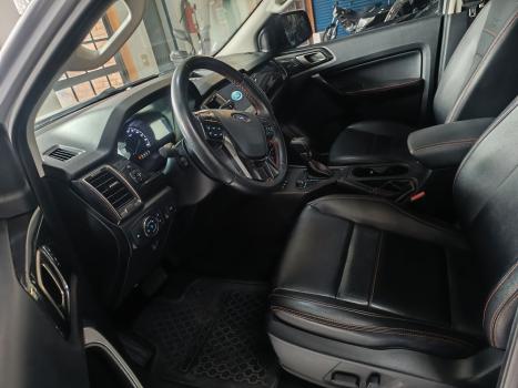 FORD Ranger 3.2 20V FX4 4X4 CABINE DUPLA TURBO DIESEL AUTOM�TICO, Foto 5