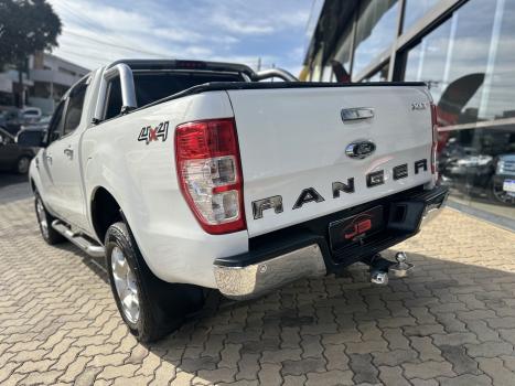 FORD Ranger 3.2 20V XLT 4X4 CABINE DUPLA TURBO DIESEL AUTOM�TICO, Foto 4