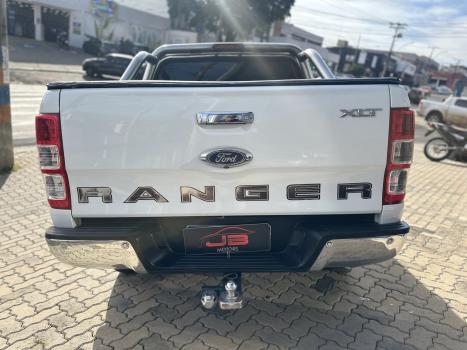 FORD Ranger 3.2 20V XLT 4X4 CABINE DUPLA TURBO DIESEL AUTOM�TICO, Foto 5