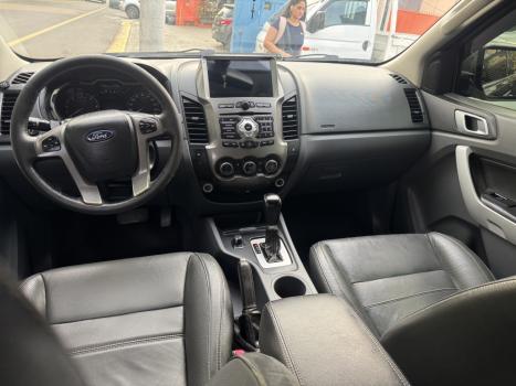 FORD Ranger 3.2 20V CABINE DUPLA 4X4 LIMITED TURBO DIESEL AUTOMÁTICO, Foto 4