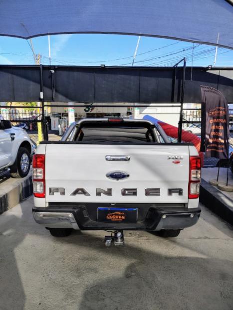 FORD Ranger 3.2 20V XLT 4X4 CABINE DUPLA TURBO DIESEL, Foto 6