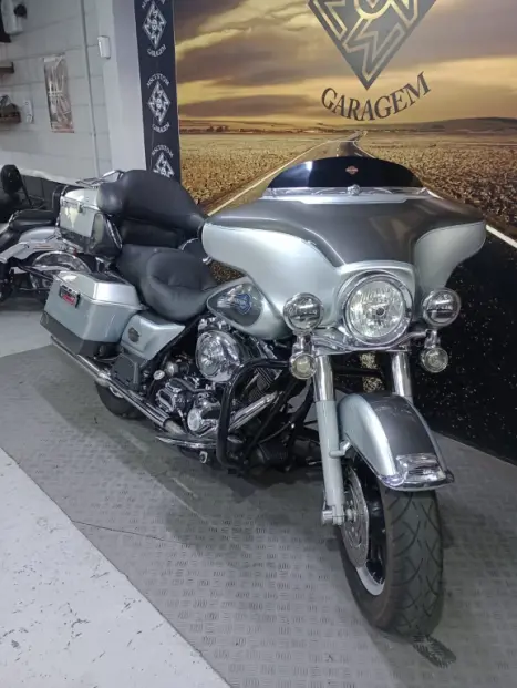 HARLEY DAVIDSON Electra Glide Classic 1450, Foto 2