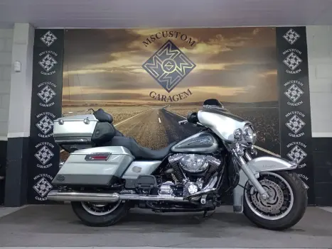 HARLEY DAVIDSON Electra Glide Classic 1450, Foto 3