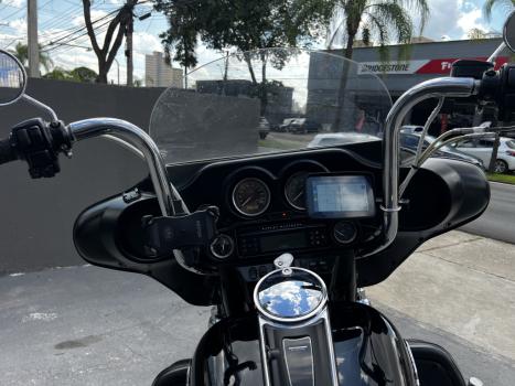 HARLEY DAVIDSON Electra Glide Ultra Classic 1600, Foto 4