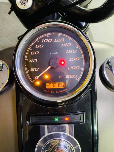 HARLEY DAVIDSON Road King 1800 SPECIAL, Foto 3