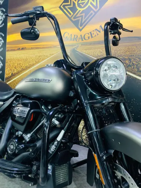 HARLEY DAVIDSON Road King 1800 SPECIAL, Foto 8