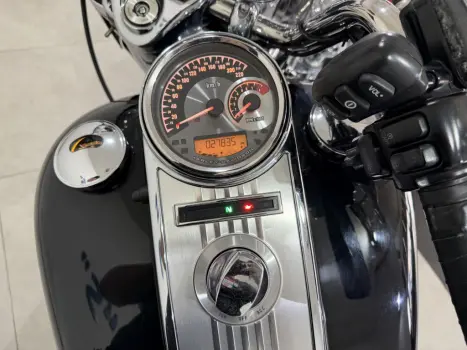HARLEY DAVIDSON Road King 1700, Foto 2