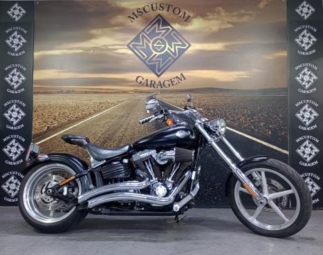 HARLEY DAVIDSON Rocker C 1600 SOFTAIL, Foto 1