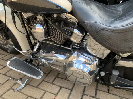 HARLEY DAVIDSON Softail DeLuxe 1600, Foto 3