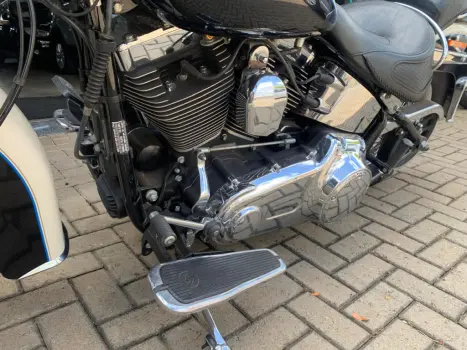 HARLEY DAVIDSON Softail DeLuxe 1600, Foto 4