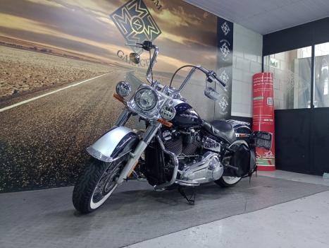 HARLEY DAVIDSON Softail DeLuxe 1700, Foto 9