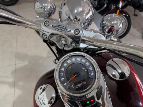 HARLEY DAVIDSON Softail DeLuxe 1700, Foto 6