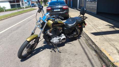 HARLEY DAVIDSON Sportster XL 883 CUSTOM, Foto 3