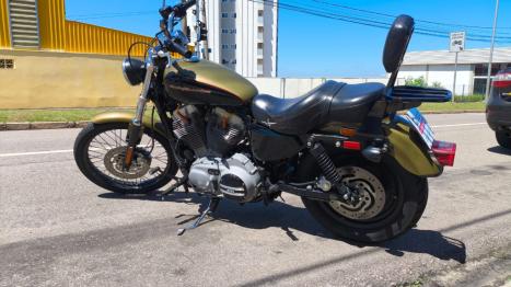 HARLEY DAVIDSON Sportster XL 883 CUSTOM, Foto 4