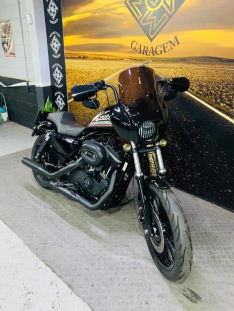 HARLEY DAVIDSON Sportster XL 883 R, Foto 6