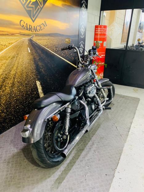 HARLEY DAVIDSON Sportster XL 1200 Custom CB, Foto 5