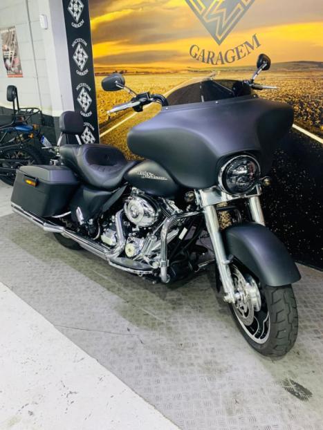 HARLEY DAVIDSON Street Glide FLHX 1700, Foto 5