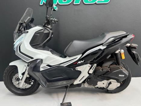 HONDA ADV 150 , Foto 4