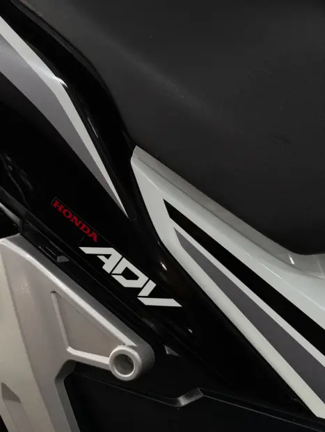 HONDA ADV 150 , Foto 3