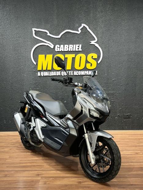 HONDA ADV 150 ABS, Foto 3