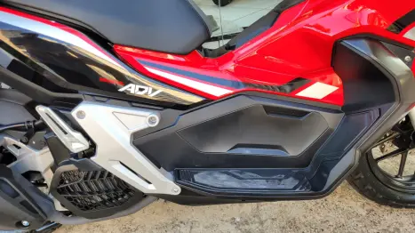 HONDA ADV 150 ABS, Foto 3