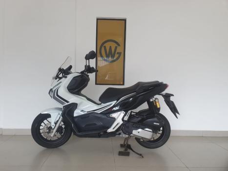 HONDA ADV 150 ABS, Foto 2