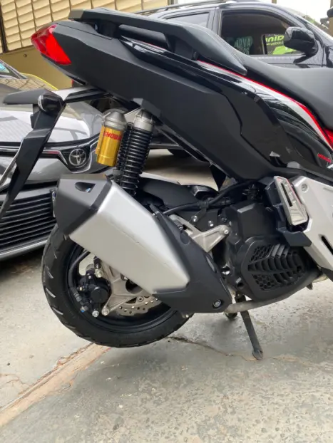 HONDA ADV 150 ABS, Foto 3