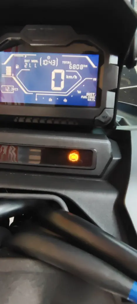 HONDA ADV 150 ABS, Foto 2