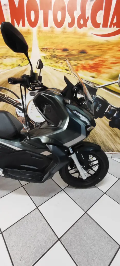 HONDA ADV 150 ABS, Foto 4