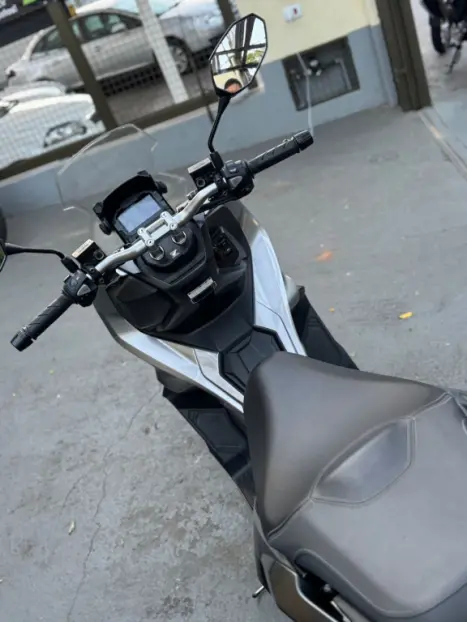 HONDA ADV 150 ABS, Foto 4