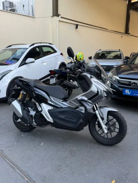 HONDA ADV 150 ABS, Foto 5
