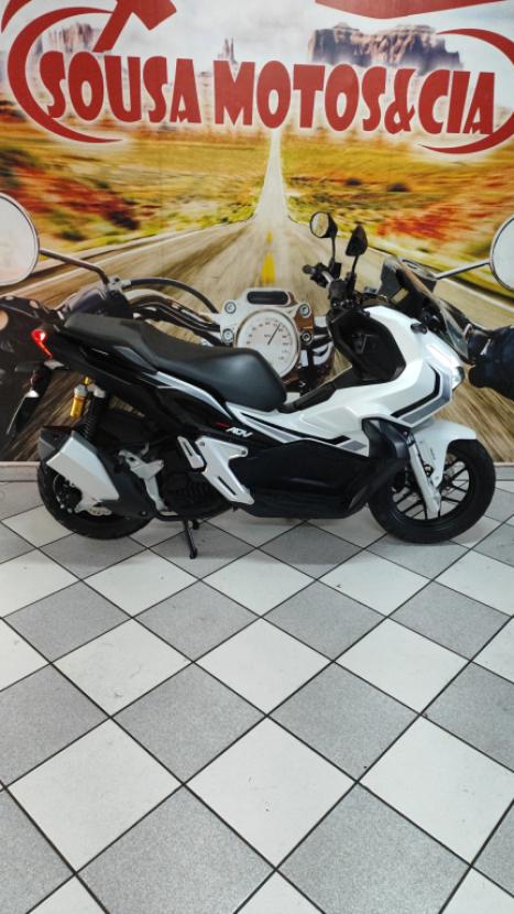 HONDA ADV 150 ABS, Foto 1
