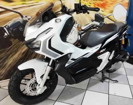 HONDA ADV 150 ABS, Foto 10